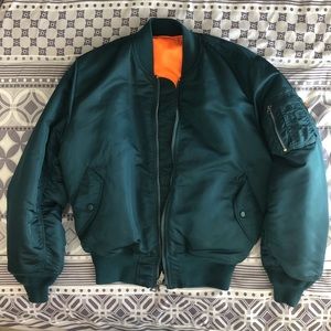 Alpha Industries Classic Ma-1 Bomber Jacket